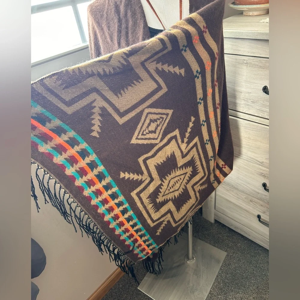 Boho-Aztec Reversible Shawl - Picture 6 of 6